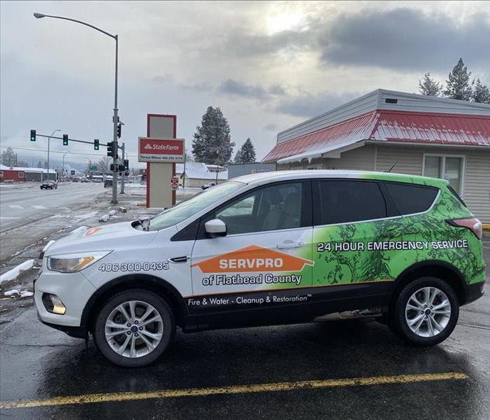 SERVPRO Vehicle parked at state farm office